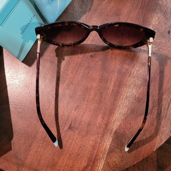 Tiffany & Company TF4170 Logo T Cat Eye Sunglasses in Havanah Brown.  MA#621 - Picture 17 of 17